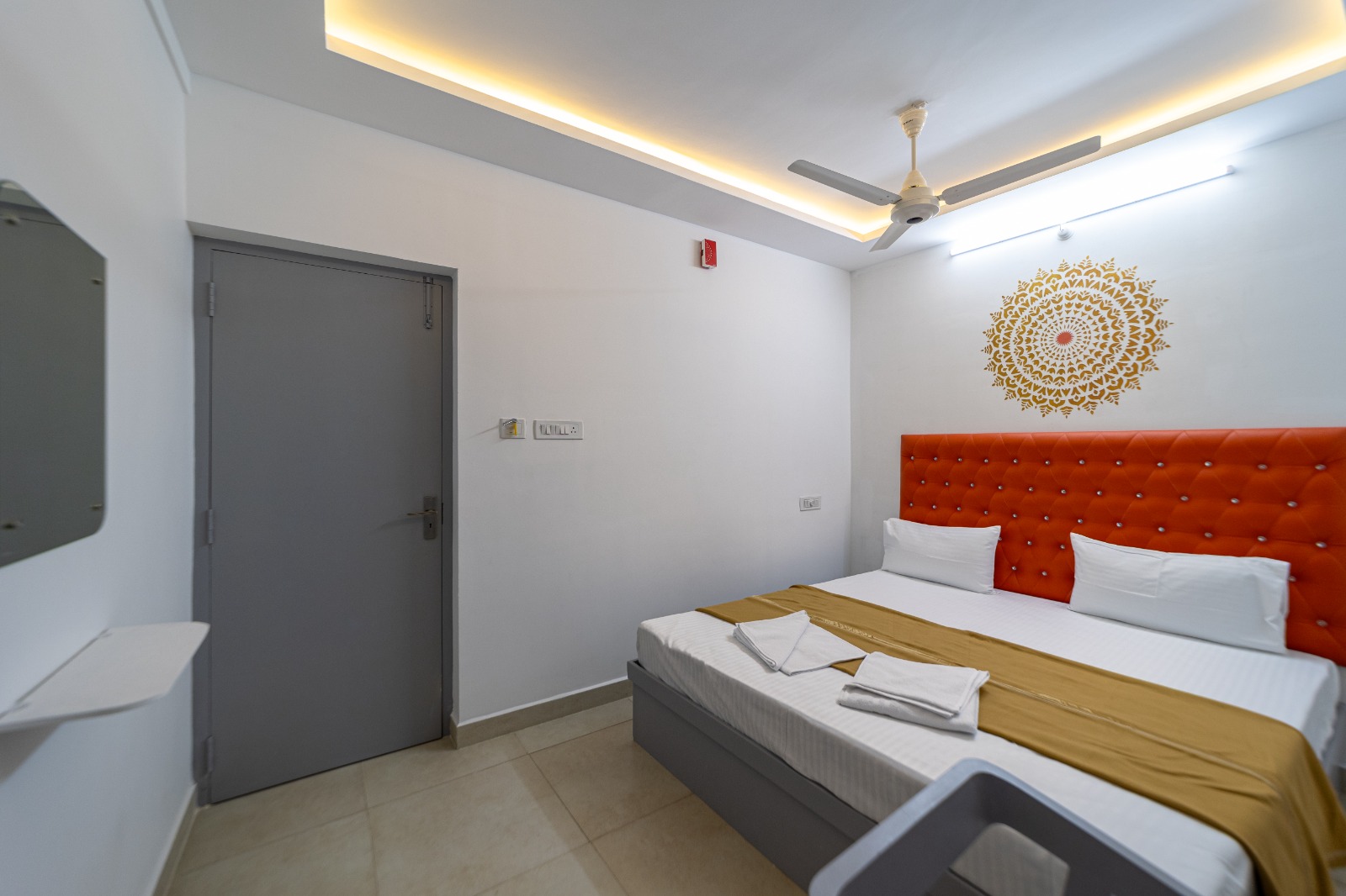 Standard Room private bathroom with modern fixtures